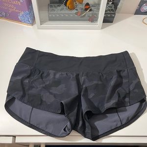 lululemon black camo speedy shorts